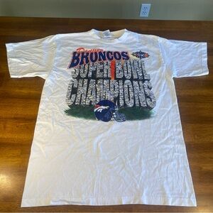 Denver Broncos Super Bowl XXXII Champions T-Shirt Large